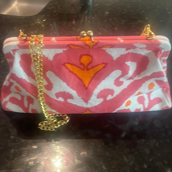 DANA GIBSON PINK IKAT CLUTCH - Picture 2 of 5